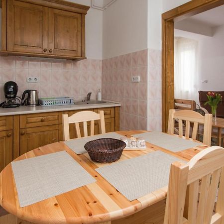 Hajdu Apartman 3. Hajdúszoboszló المظهر الخارجي الصورة
