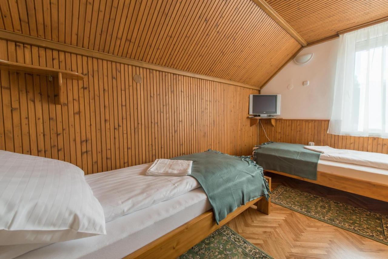 Hajdu Apartman 3. Hajdúszoboszló المظهر الخارجي الصورة